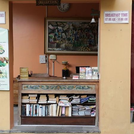 Отель Reddoorz @ Pantai Cemara Sanur Экстерьер фото